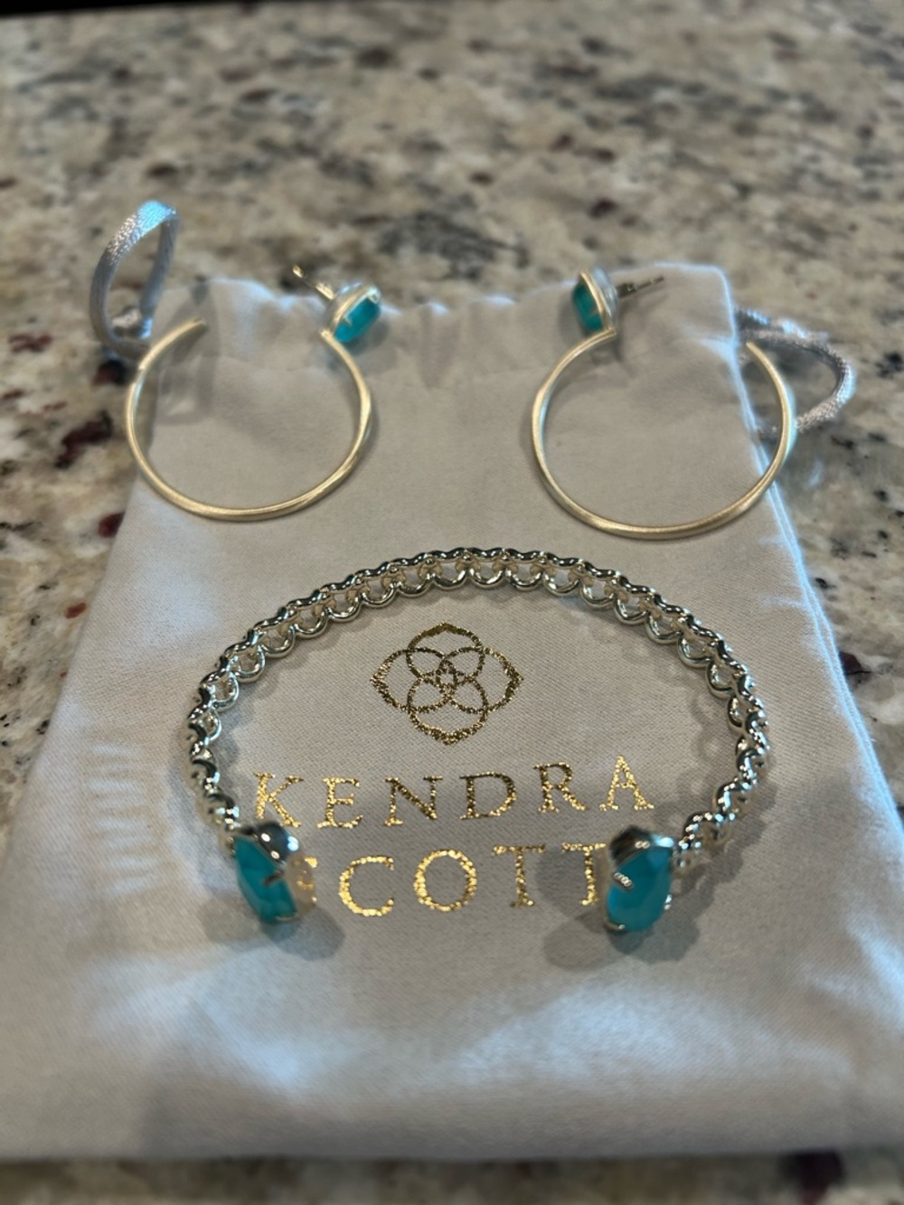 Kendra Scott Gold Chain Bracelet and Hoop Earrings Set - Blue Seaglass